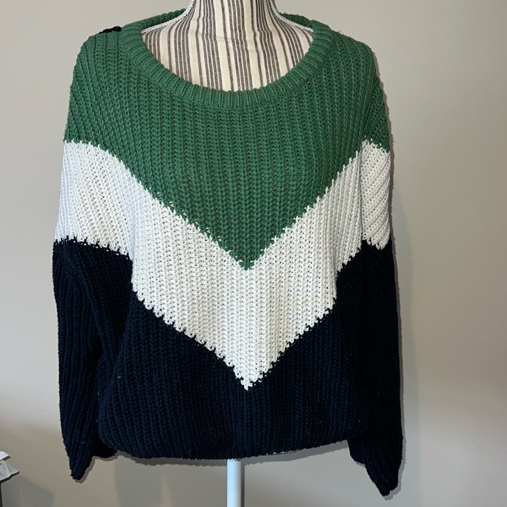Vici Sweater